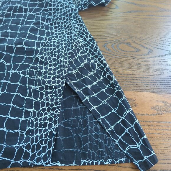 Snapdragon & Twig long sleeve black white‎ button front Women's Blouse size S - Picture 6 of 16